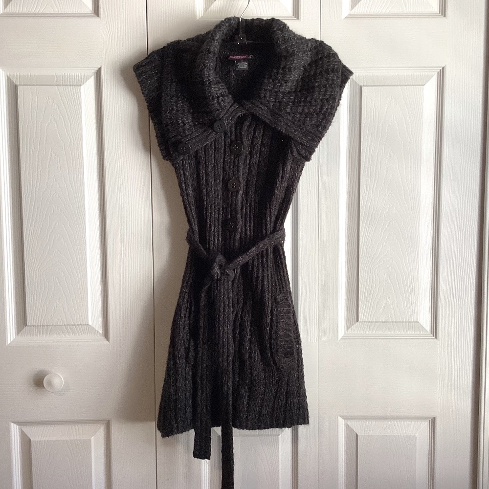 Say What ? Long Sleeveless Sweater Duster Size S